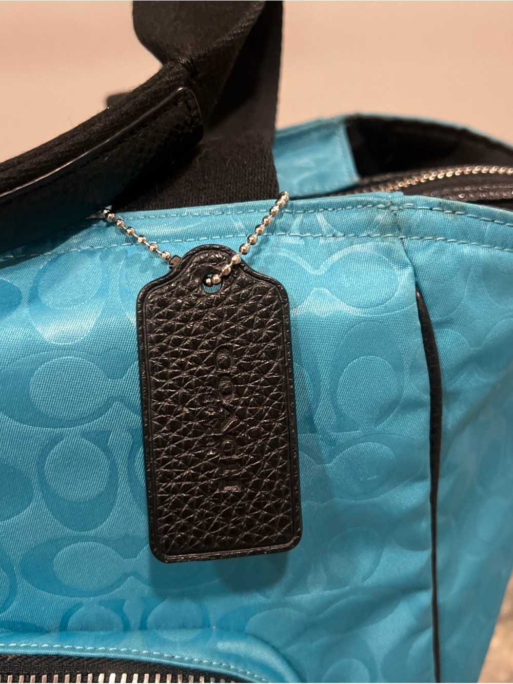 Court Tote In Signature Nylon With Coach Patch - Picture 2 of 9